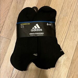 adidas Men's Black Cushioned Athletic Socks - 6 Pack